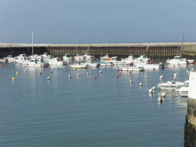 Gites de Mer Port-en-Bessin-Huppain Habitación foto