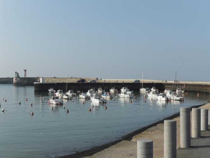Gites de Mer Port-en-Bessin-Huppain Habitación foto