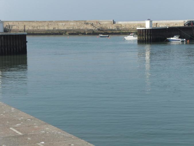 Gites de Mer Port-en-Bessin-Huppain Habitación foto