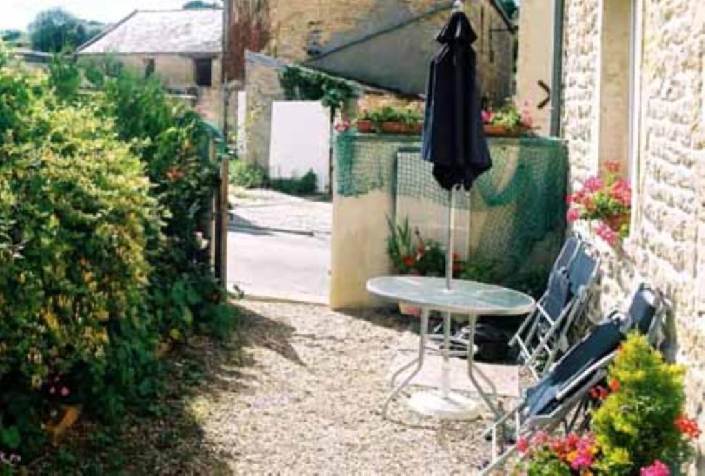 Gites de Mer Port-en-Bessin-Huppain Exterior foto